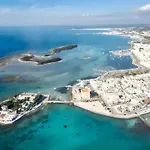 Terrazza Sullacqua Seafront Retreat Holiday home Torre Squillace