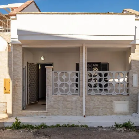 Terrazza Sullacqua Seafront Retreat Σπίτι διακοπών Torre Squillace