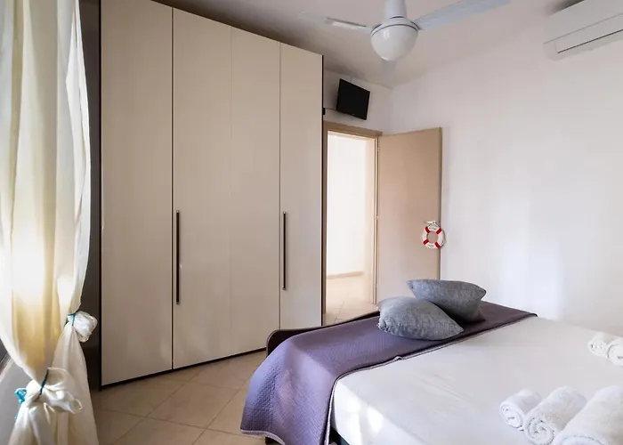 Terrazza Sullacqua Seafront Retreat 別荘